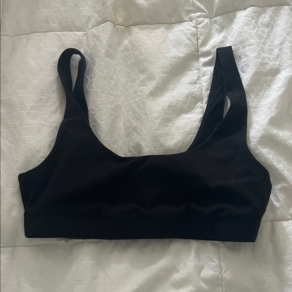 Vuori Everyday Black Sports Bra